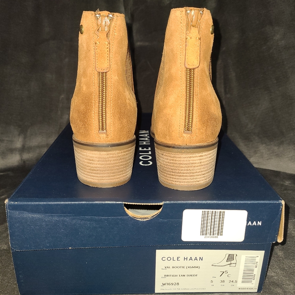 Cole Haan Bootie NWT Size 7.5 - Picture 3 of 9